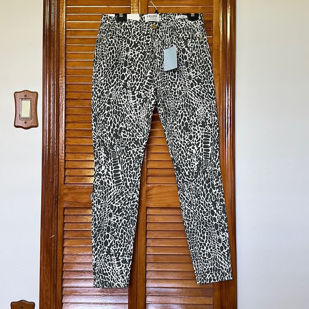 Frame Denim Jeans - size 28